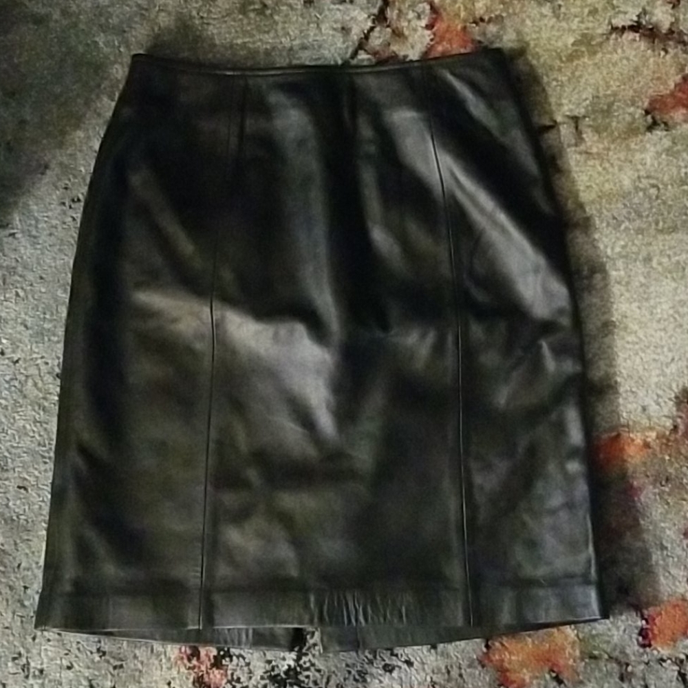 LAMBSKIN LEATHER SKIRT NWT